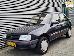 Peugeot 205 - 1.1 Accent 5drs 03-1993 Grijs Metallic