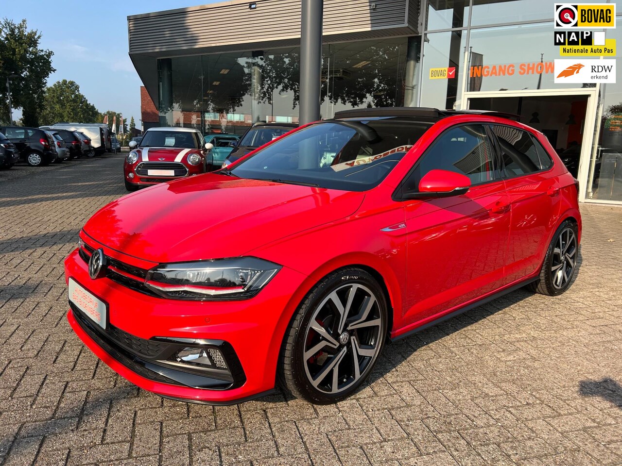 Volkswagen Polo - 2.0 TSI GTI 2.0 TSI GTI, DSG, Panodak, Virtual cockpit, Clima,19"lm velgen, carplay, etc - AutoWereld.nl