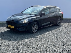 Ford Focus Wagon - 1.0 EcoBoost ST Line Business Handgeschakeld - Airco - Stoelverwarming - Navigatie - Trekh