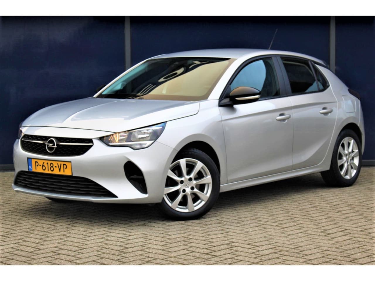 Opel Corsa - 1.2 100PK Edition | Carplay | Cruise | Airco | 16"LMV | Parkeerassistent - AutoWereld.nl