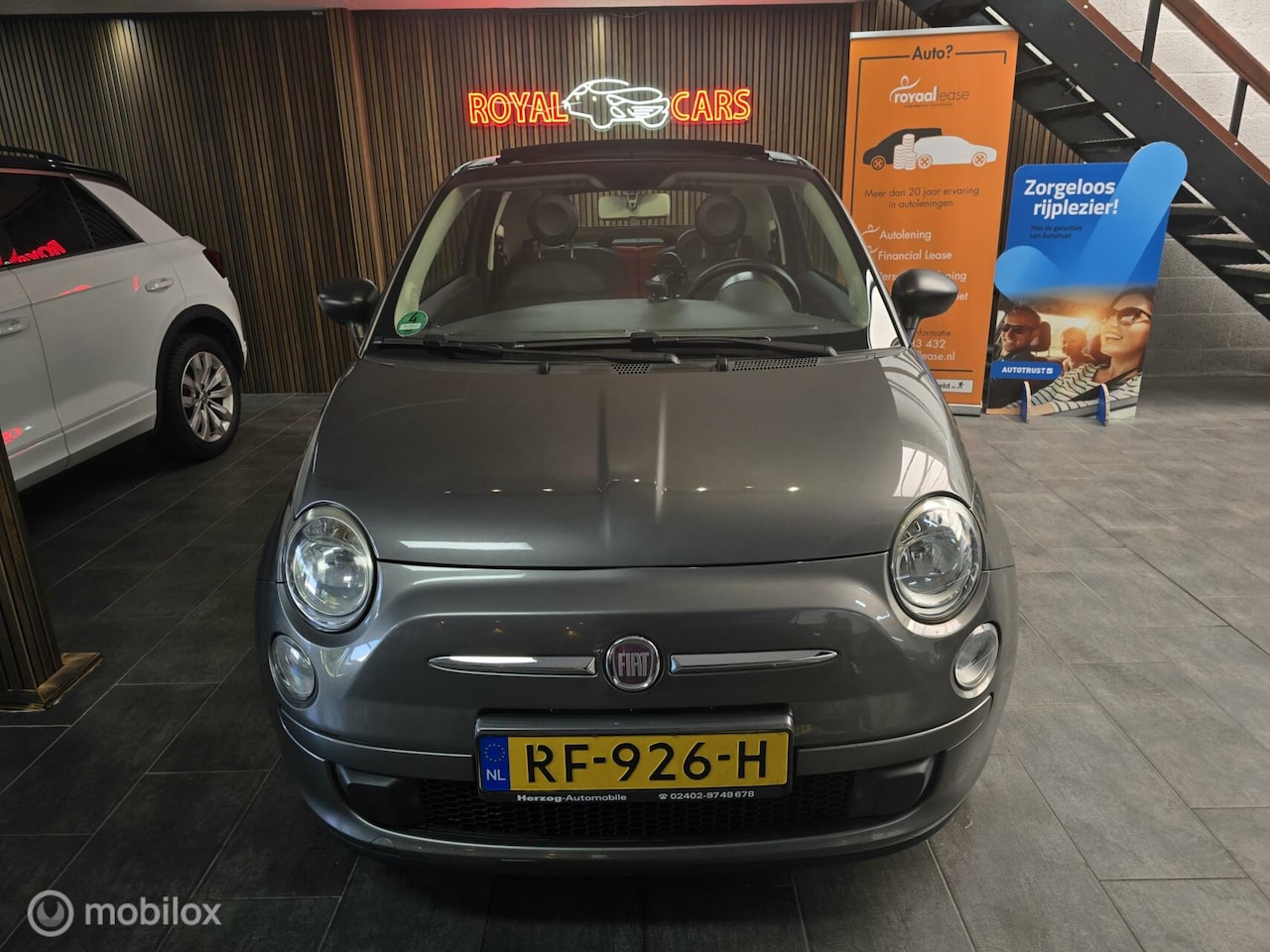 Fiat 500 - 1.2 Lounge/ Cabrio / Zeer nette Auto! - AutoWereld.nl