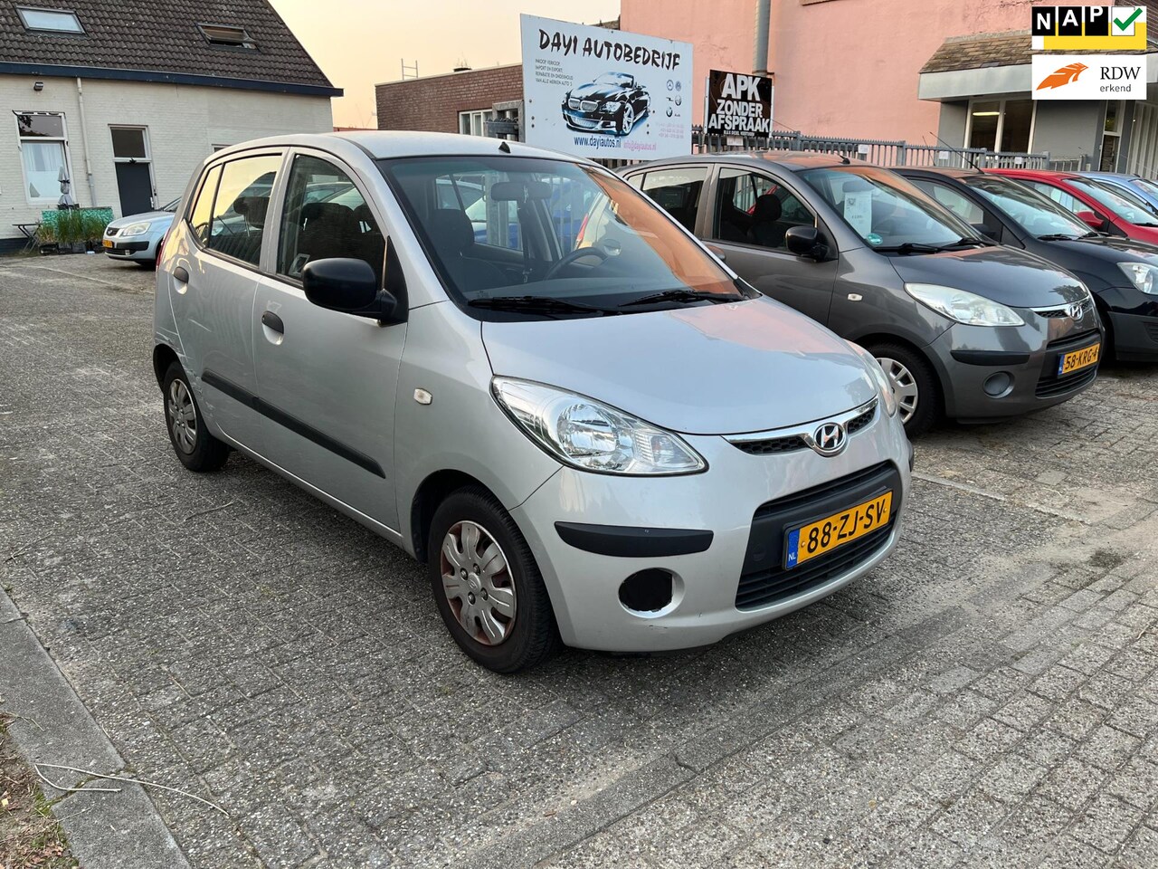 Hyundai i10 - 1.1 Active Cool 1.1 Active Cool - AutoWereld.nl