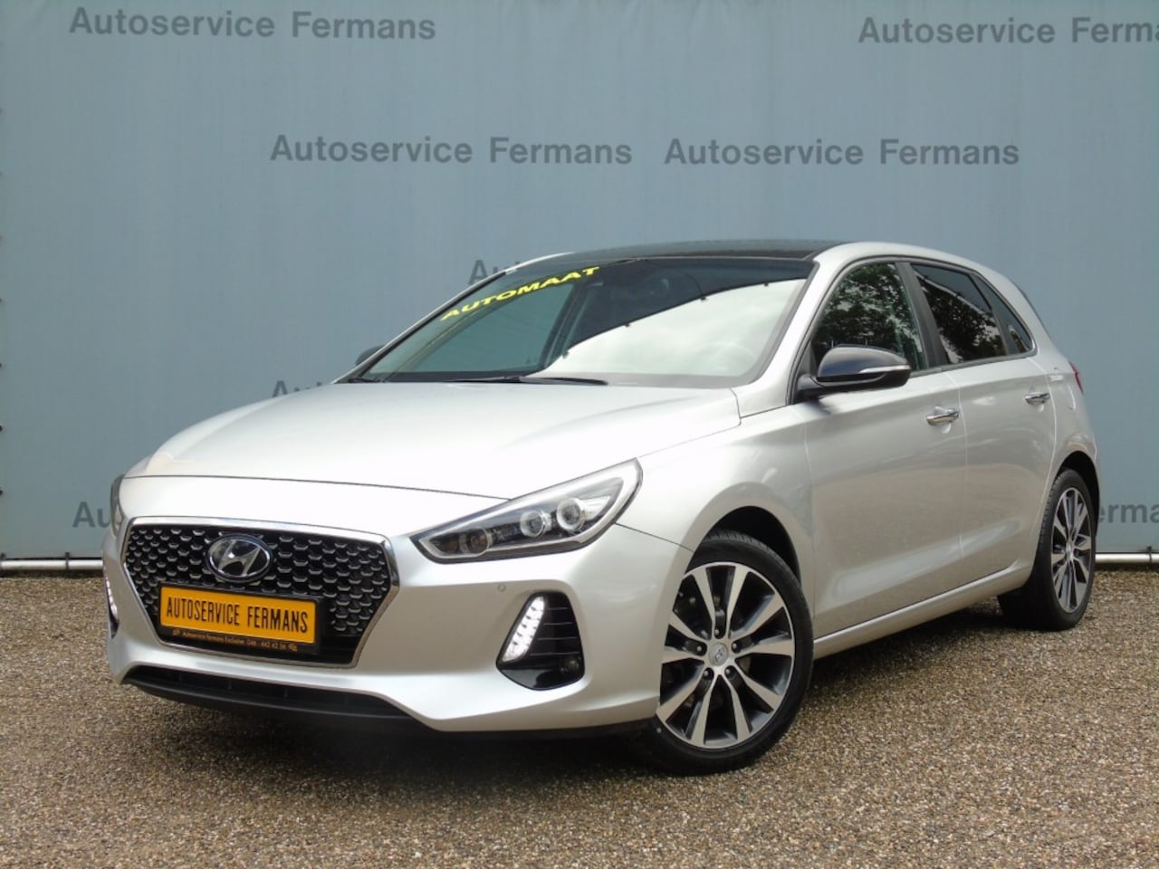 Hyundai i30 - 1.4T 140PK Automaat Edition - 2017 - Navi - Camera - PDC - AutoWereld.nl