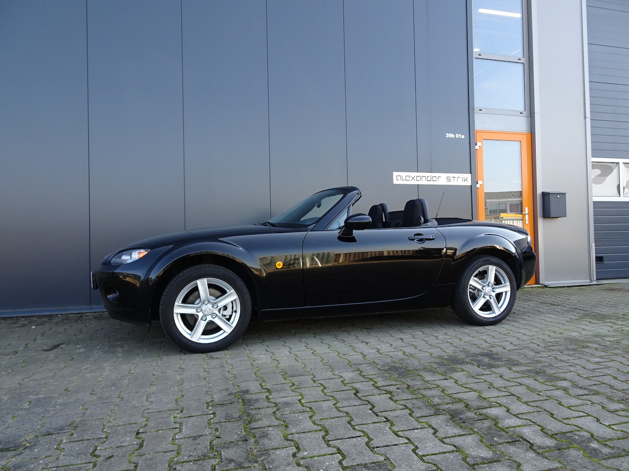 Mazda MX-5 - 1.8 Exclusive Mazda MX 5 1.8 NC 2006 Bijzonder mooi - AutoWereld.nl