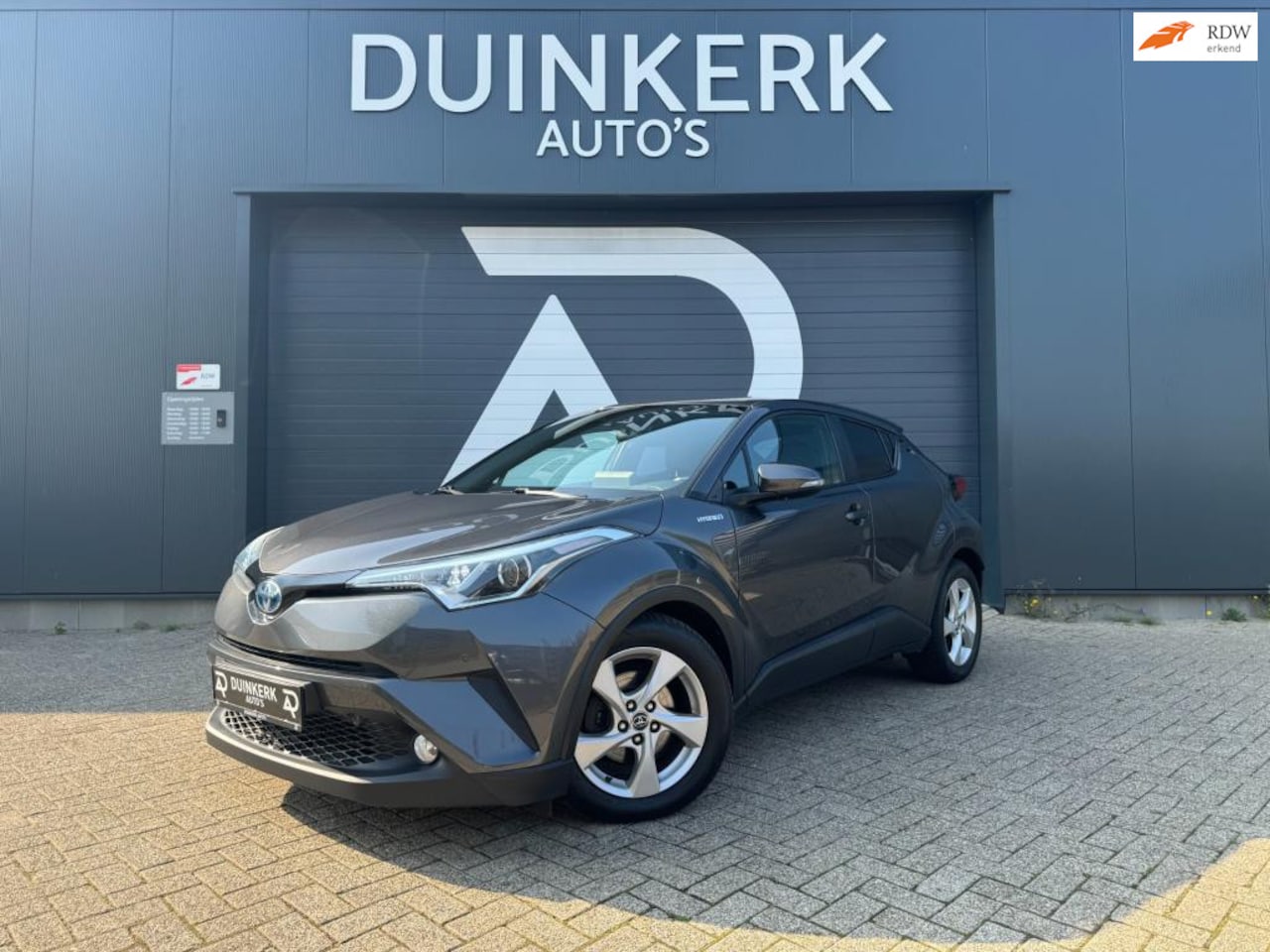 Toyota C-HR - 1.8 Hybrid Active | Adaptive Cruise | Lane-assist | Parkeersensor | Camera - AutoWereld.nl