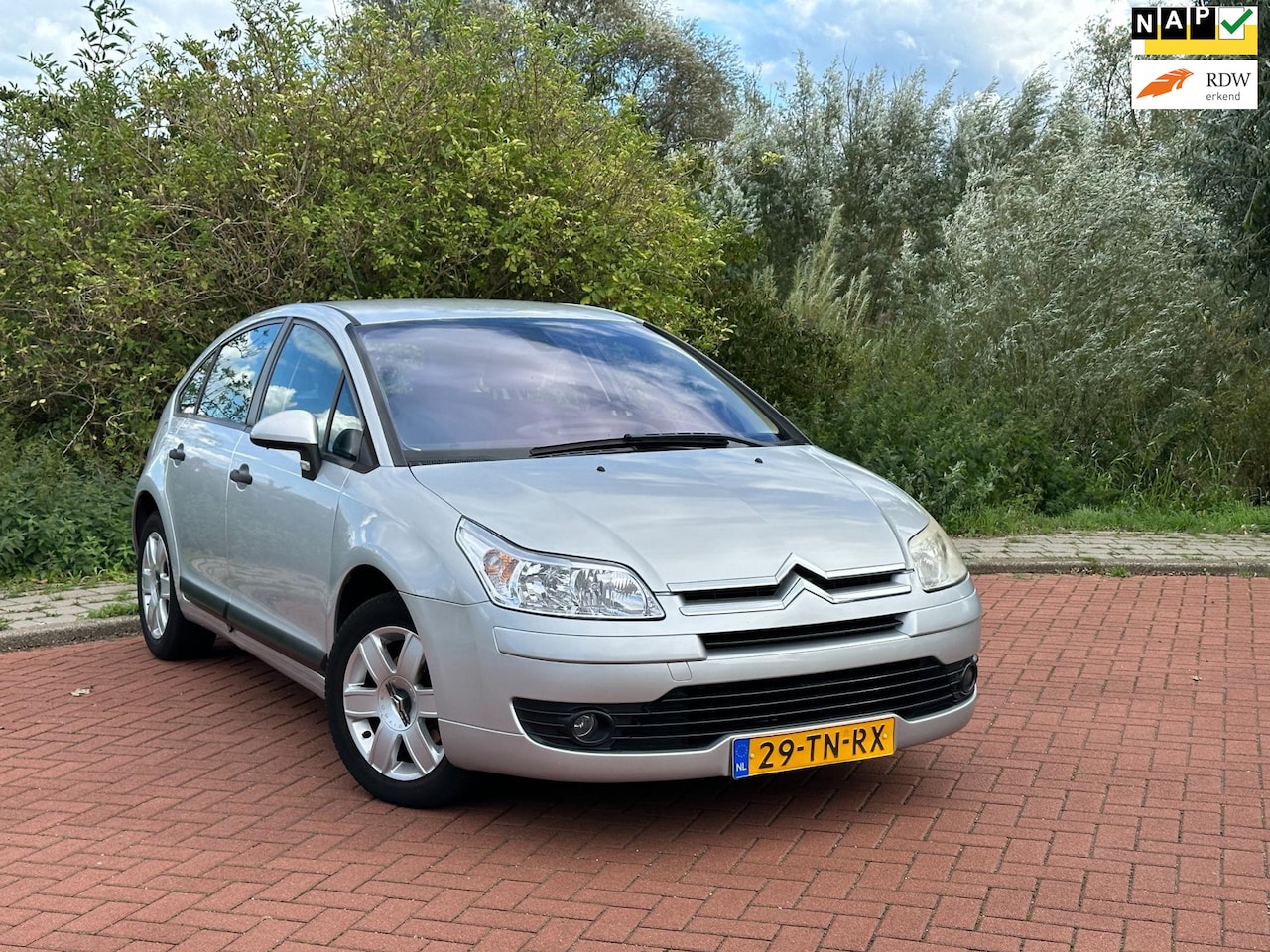 Citroën C4 - 1.6-16V Image AUTOMAAT/NAP - AutoWereld.nl