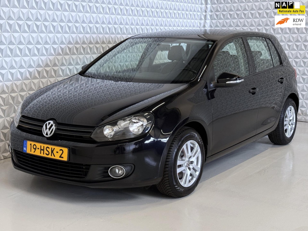 Volkswagen Golf - 1.4 TSI Airco Trekhaak & VOL LEER (2009) - AutoWereld.nl