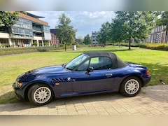 BMW Z3 Roadster - 1.8