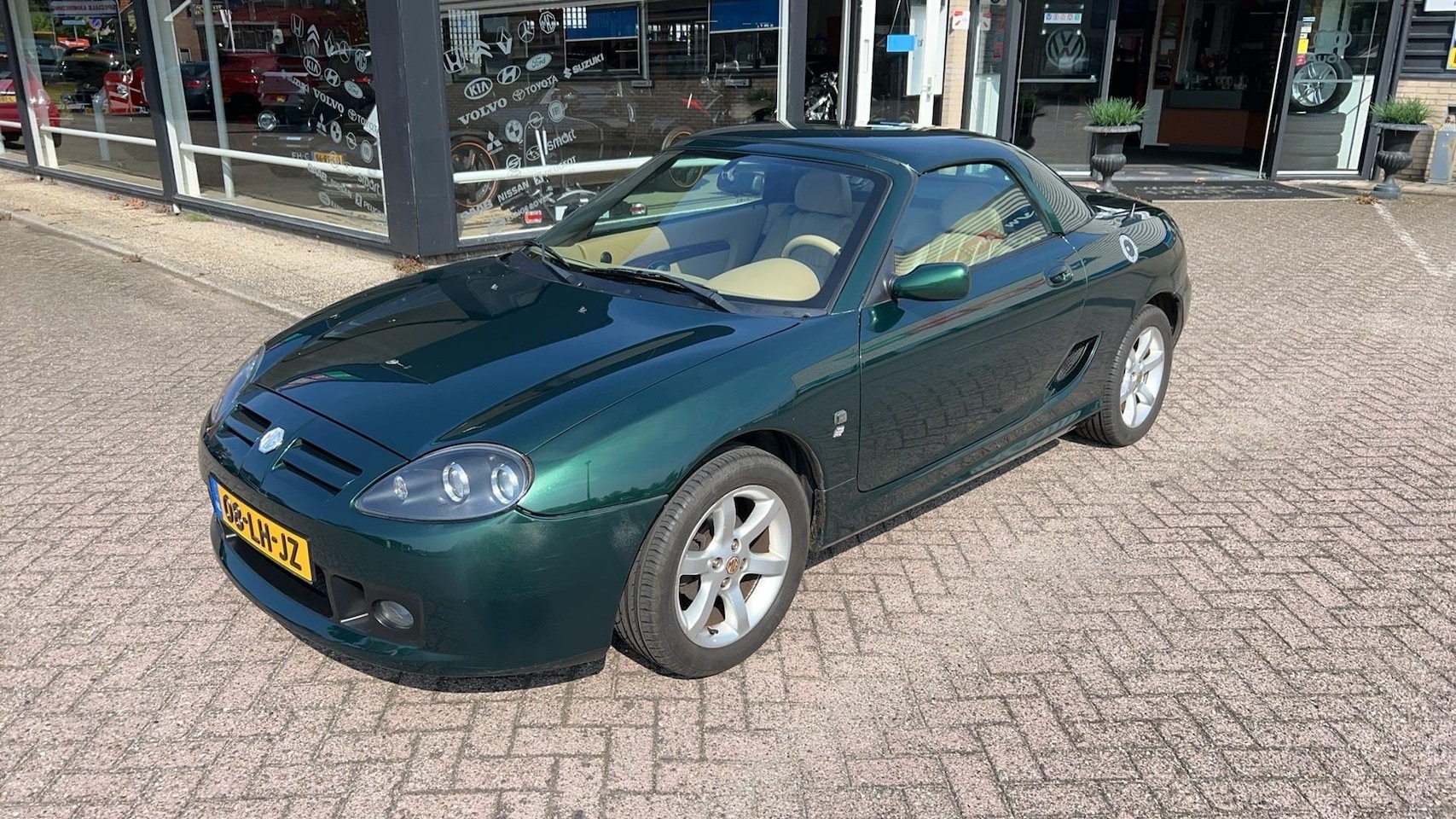 MG TF - 1.8 TF 135 Cabriolet met Hardtop - AutoWereld.nl