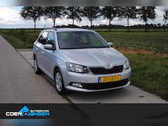 Skoda Fabia Combi - 1.0 Style Nette auto met o.a.Airco , Cruise controle