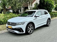 Volkswagen Tiguan - 1.5 TSI 150PK DSG 3x R-Line IQ-Light