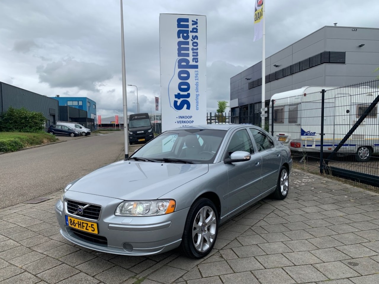 Volvo S60 - 2.4 Drivers Ed. Clima Cruise PDC Leder - AutoWereld.nl