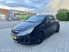 Opel Corsa - 1.6-16V T OPC - NEW APK 09/25 - 192 PK - SCHERM