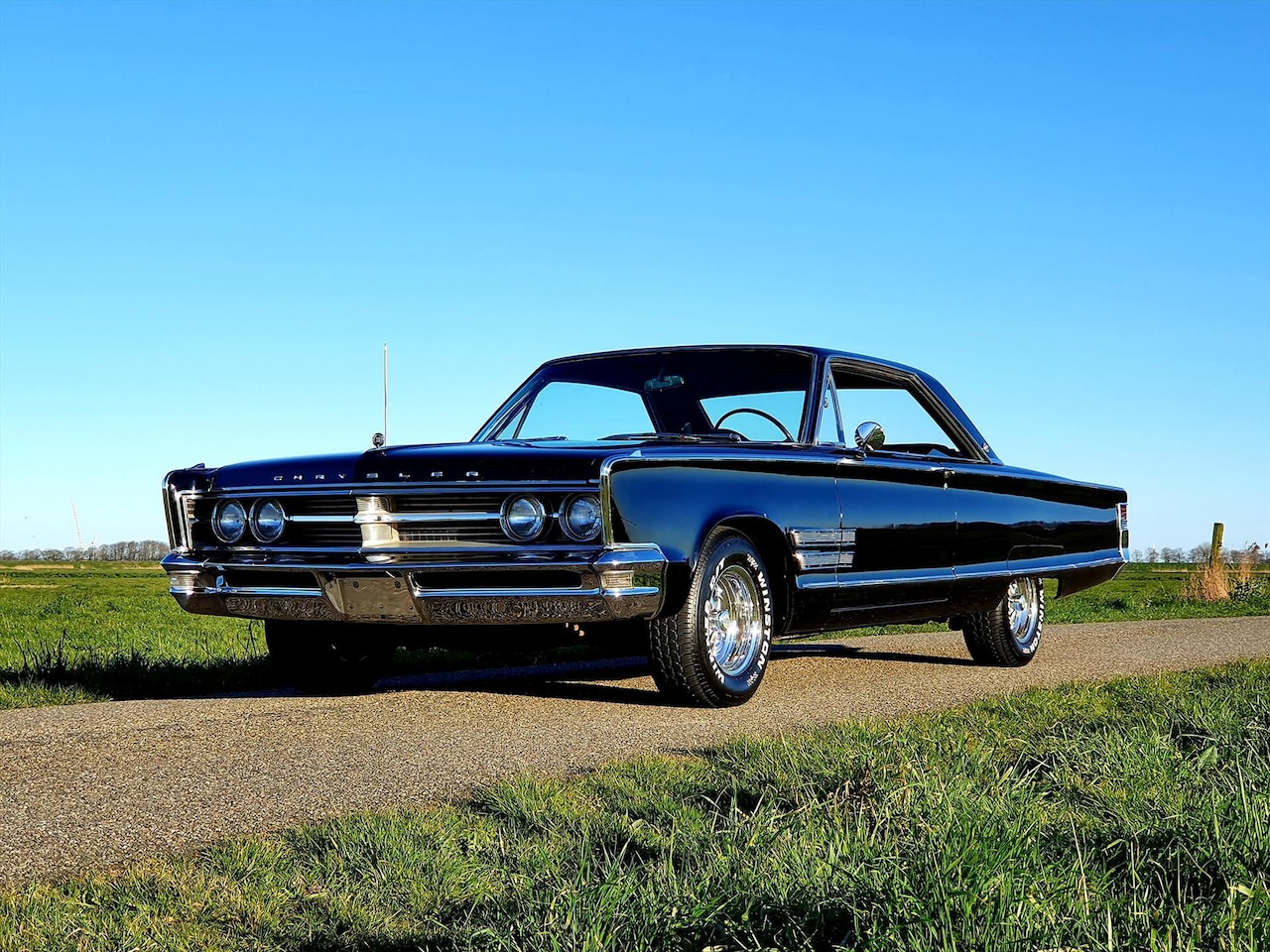 Chrysler 300C - 383 CUI AUT 1966 - AutoWereld.nl