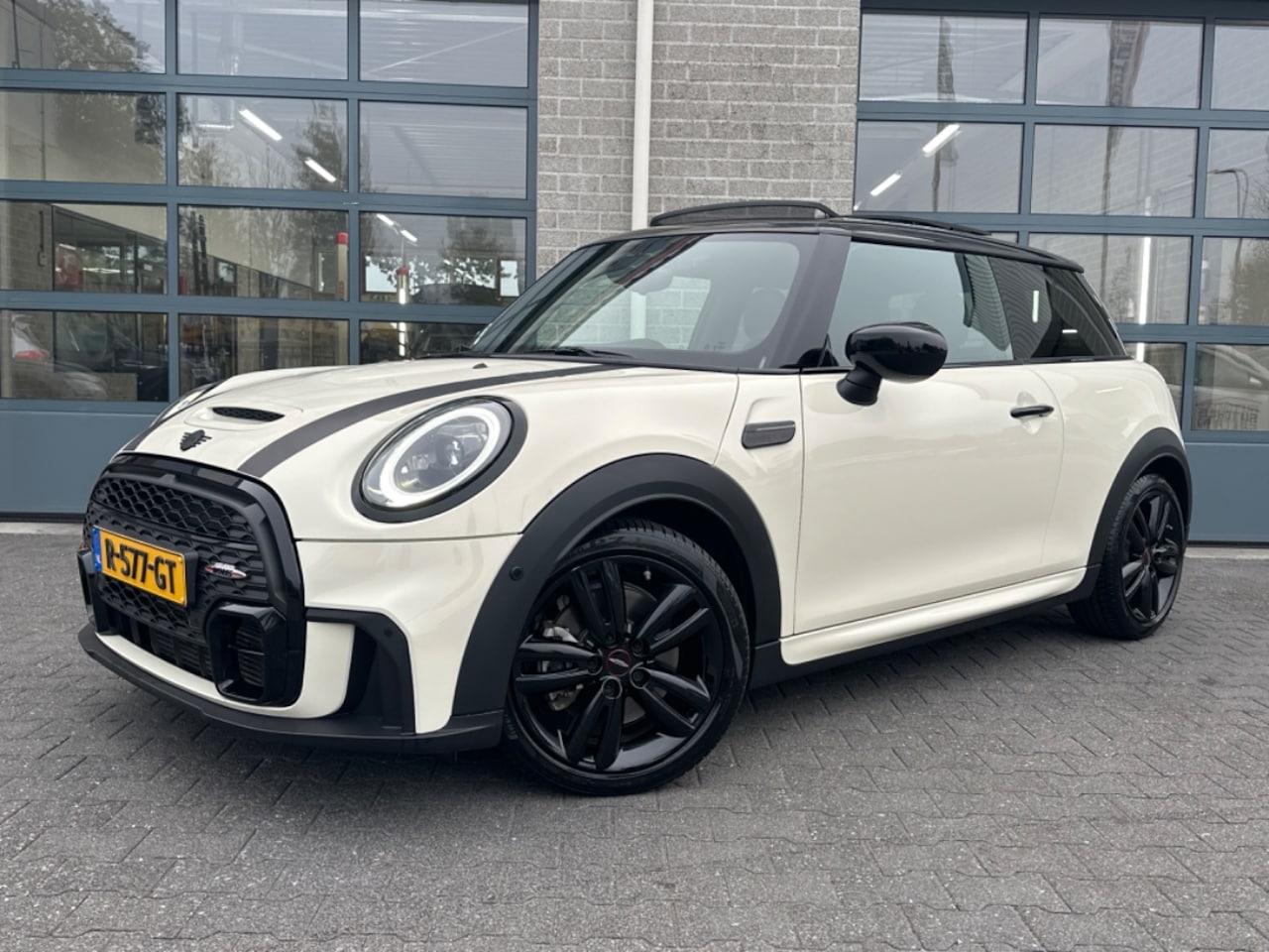 MINI Cooper S - Mini 2.0 Rockingham GT Edition | SCHUIFDAK | HARMAN\KARDON | - AutoWereld.nl