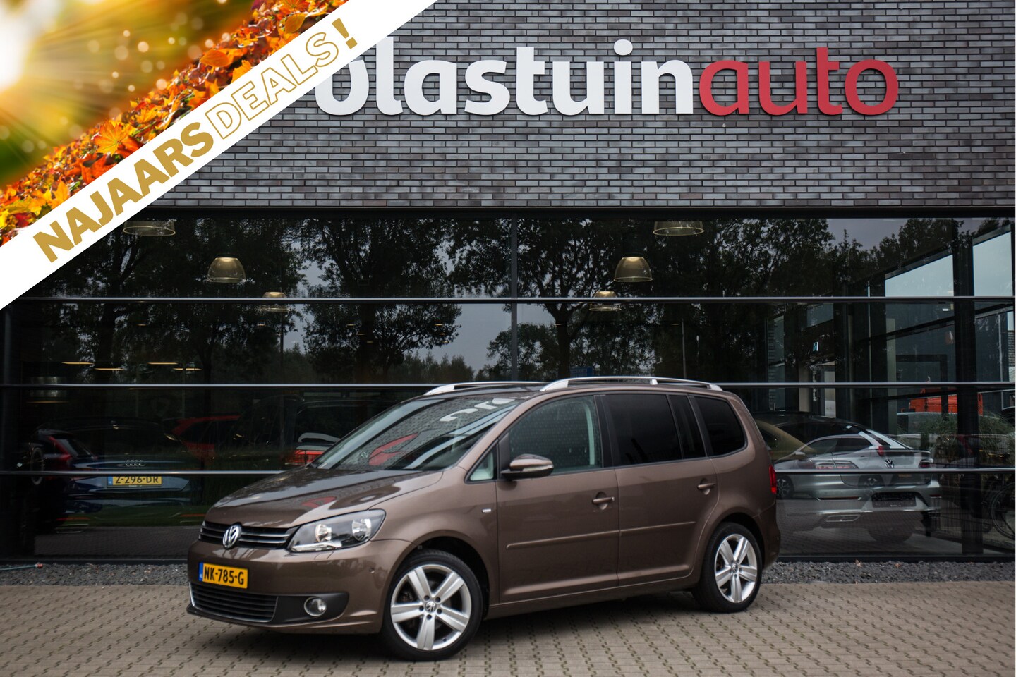 Volkswagen Touran - 1.2 TSI Comfortline BlueMotion 7p. 1.2 TSI Comfortline BlueMotion 7p. , Pano, Trekhaak, PDC - AutoWereld.nl