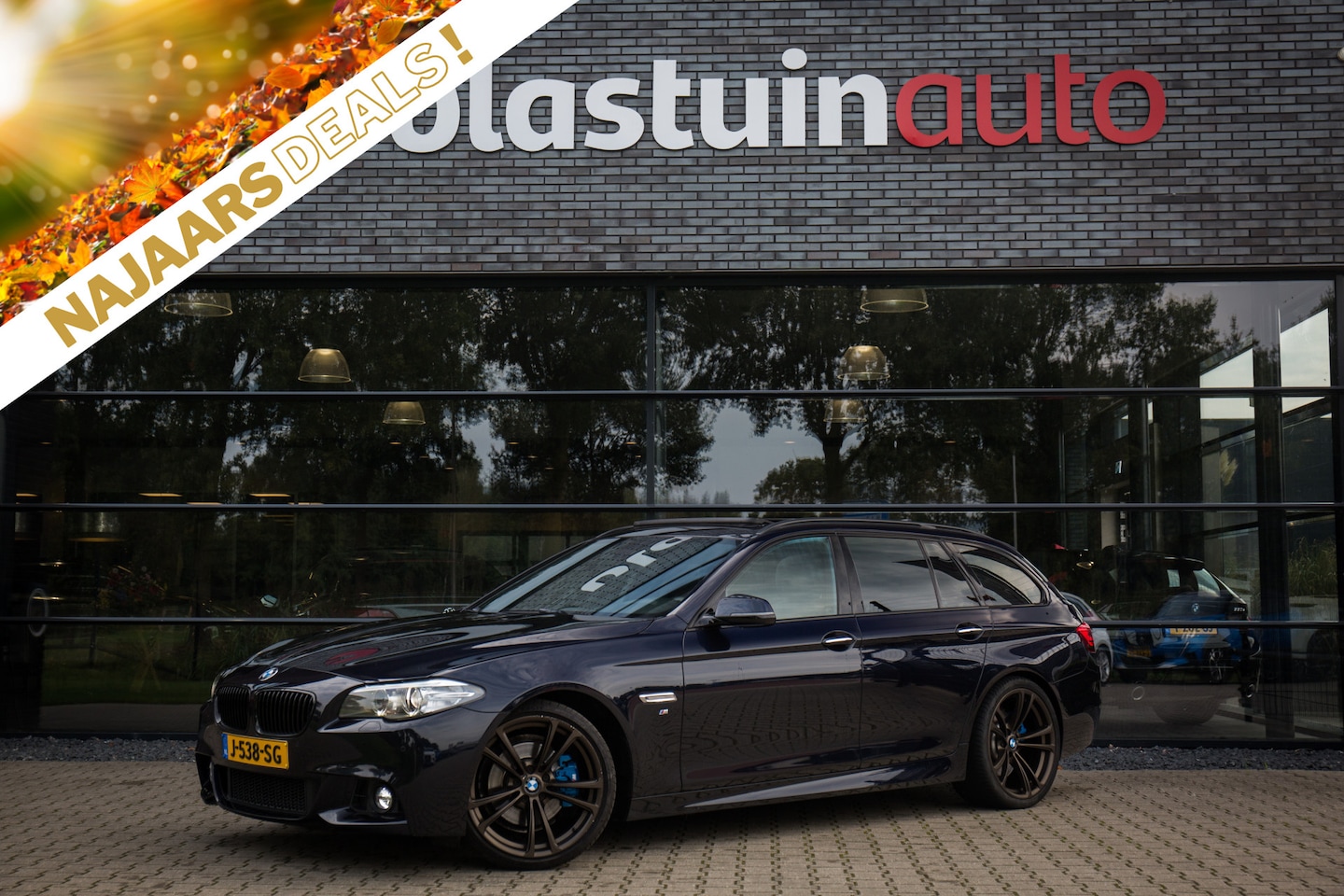 BMW 5-serie Touring - 520i M Sport High Executive 520i M Sport High Executive , Pano, Trekhaak, Breyton, - AutoWereld.nl