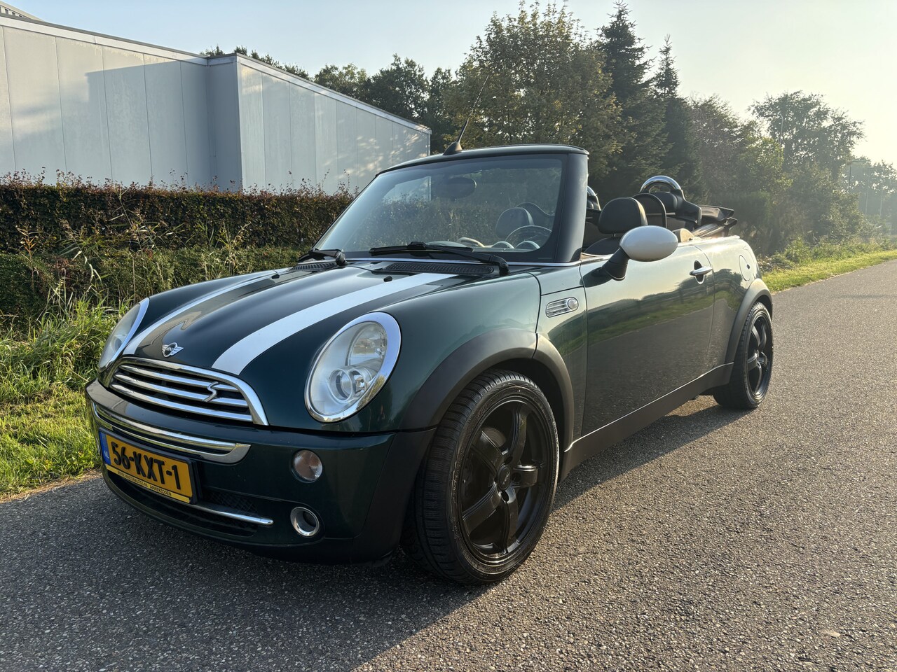 MINI Cabrio - Mini 1.6 Cooper / LEER / AIRCO / HARMAN KARDON / STOELVERWARMING - AutoWereld.nl