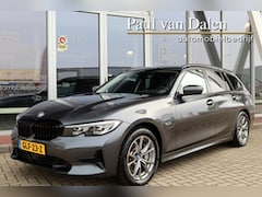 BMW 3-serie Touring - (g21) 330e 292PK AUTOMAAT SPORT LINE SHADOW LINE | Adapt.Cruise | Navi | Sfeerverlichting