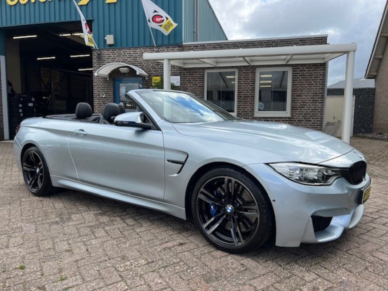 BMW M4 - 4-Serie DCT 431pk, ORIG NLS, NIEUWSTAAT 66DKM - AutoWereld.nl