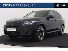 BMW iX3 - High Executive / Trekhaak / Sportstoelen / Adaptieve LED / Parking Assistant Plus / Gestur