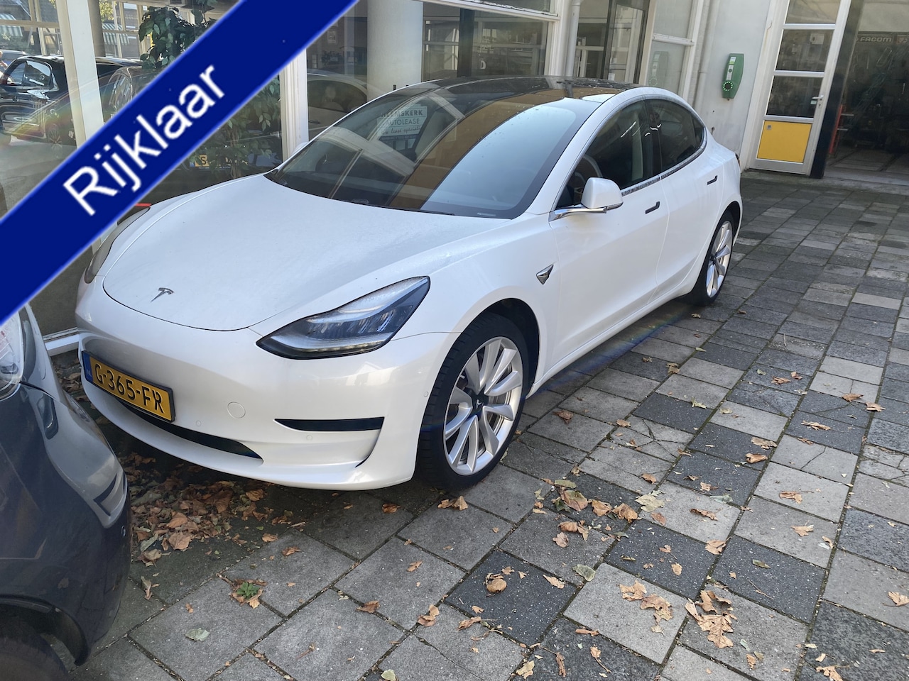 Tesla Model 3 - Standard RWD Plus 60 kWh NAVIGATIE GOOGLE NAVIGATIE PARKEERSENSOREN - AutoWereld.nl