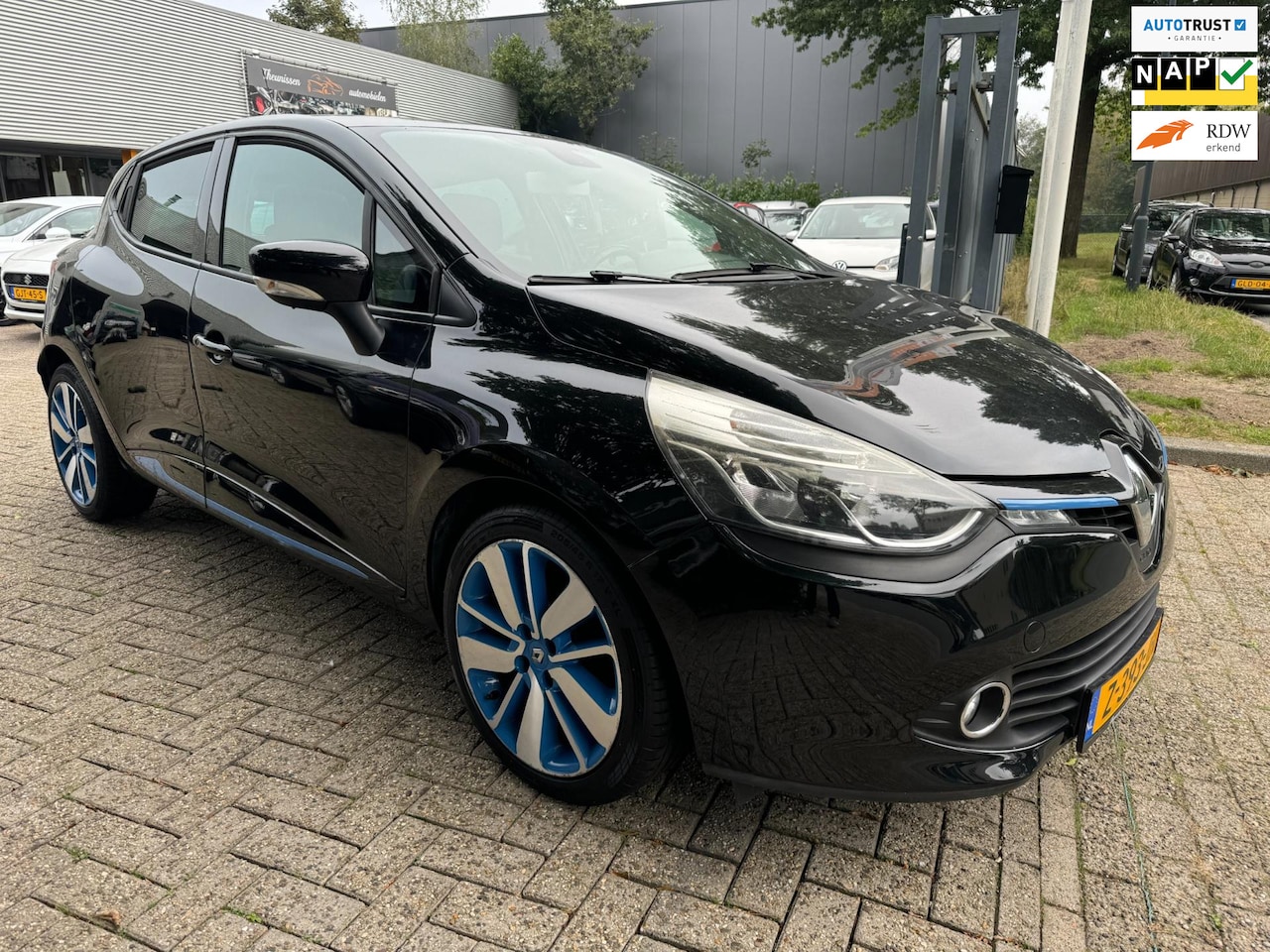 Renault Clio - 0.9 TCe Dynamique 5 deurs, navi, cruise , elec pakket, nwe apk, pdc, multi-stuur, panorama - AutoWereld.nl