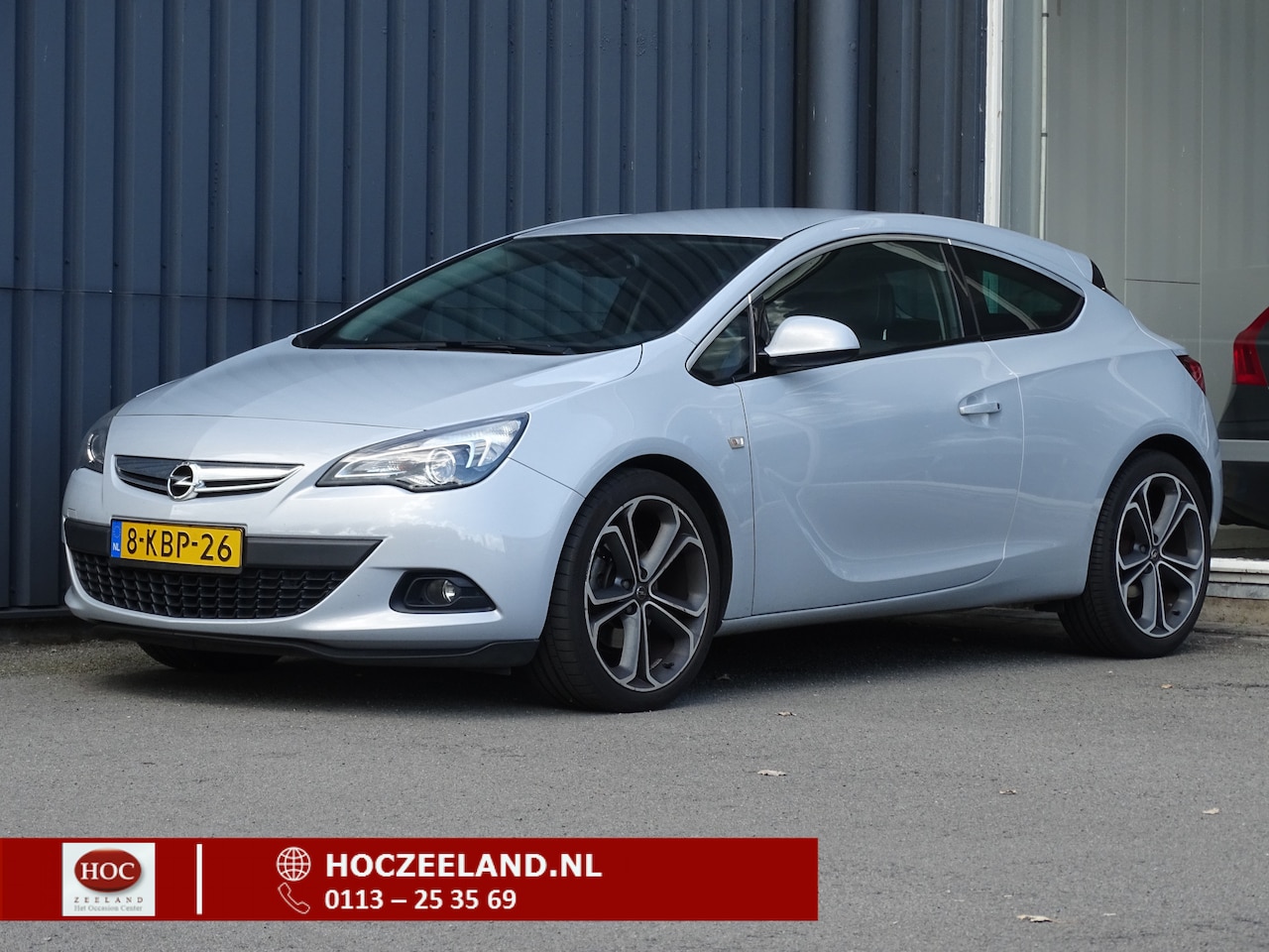 Opel Astra GTC - 1.4 Turbo Sport | Navi | 20" - AutoWereld.nl