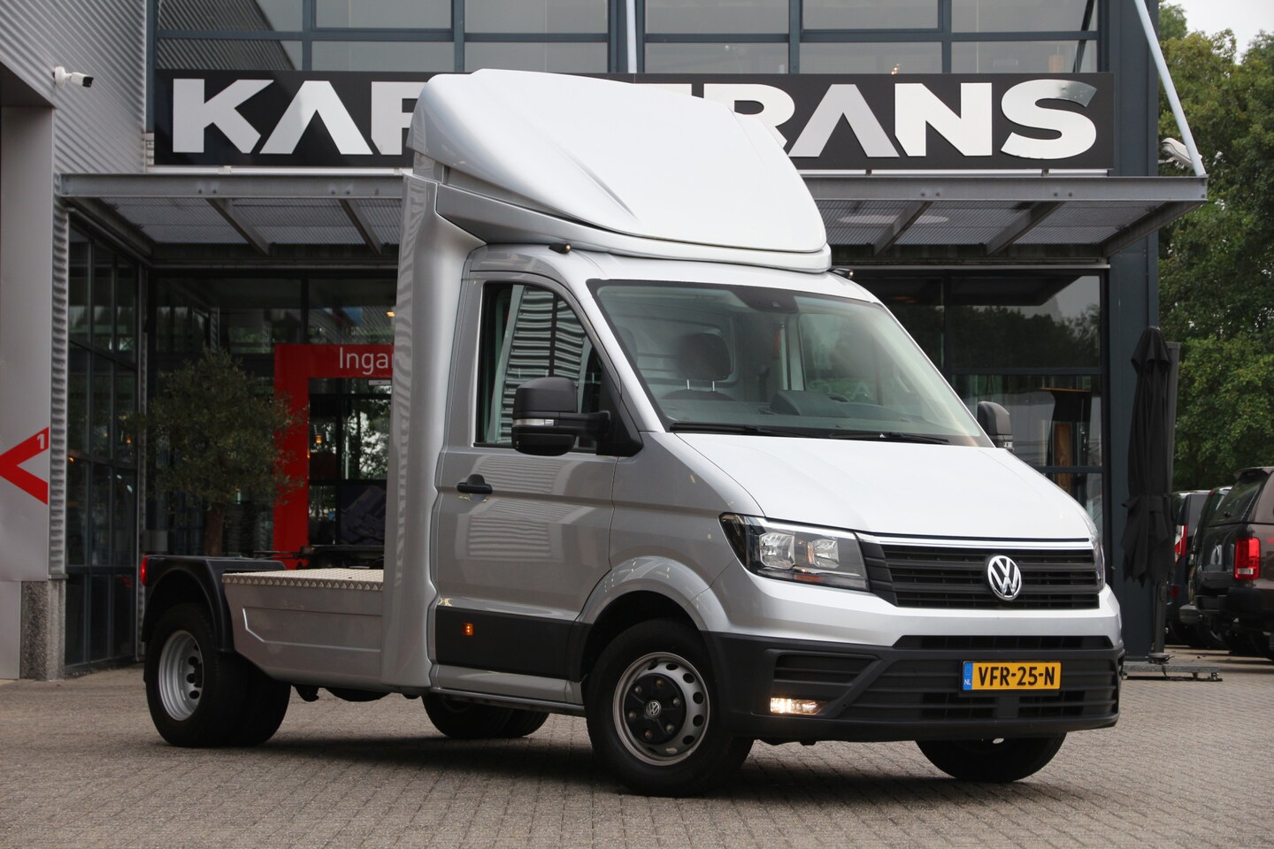 Volkswagen Crafter - 50 2.0 TDI 177PK | BE trekker | Oplegger geremd 4875kg | Navi | Slechts 22.000km.. - AutoWereld.nl