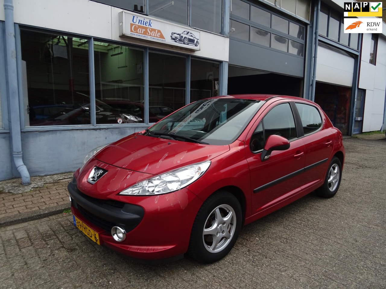 Peugeot 207 - 1.4 VTi Sublime 1.4 VTi Sublime - AutoWereld.nl