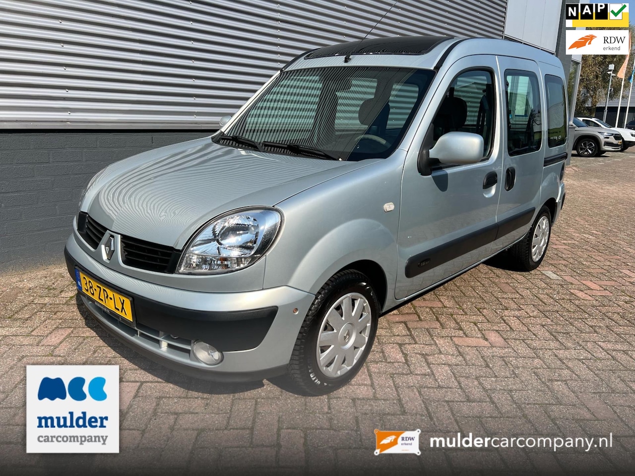 Renault Kangoo - 1.6-16V Expres Luxe Automaat / Airco / Rolstoelvervoer / 3+1 / NAP / MCC / Gouda - AutoWereld.nl