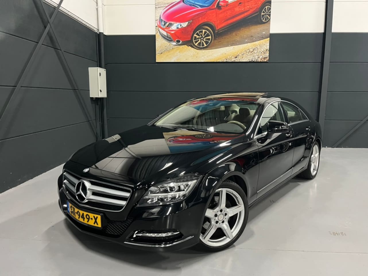 Mercedes-Benz CLS-klasse - 350 CDI AMG Leder Navigatie Camera Schuifdak Harman/Kardon Xenon TOPSTAAT - AutoWereld.nl