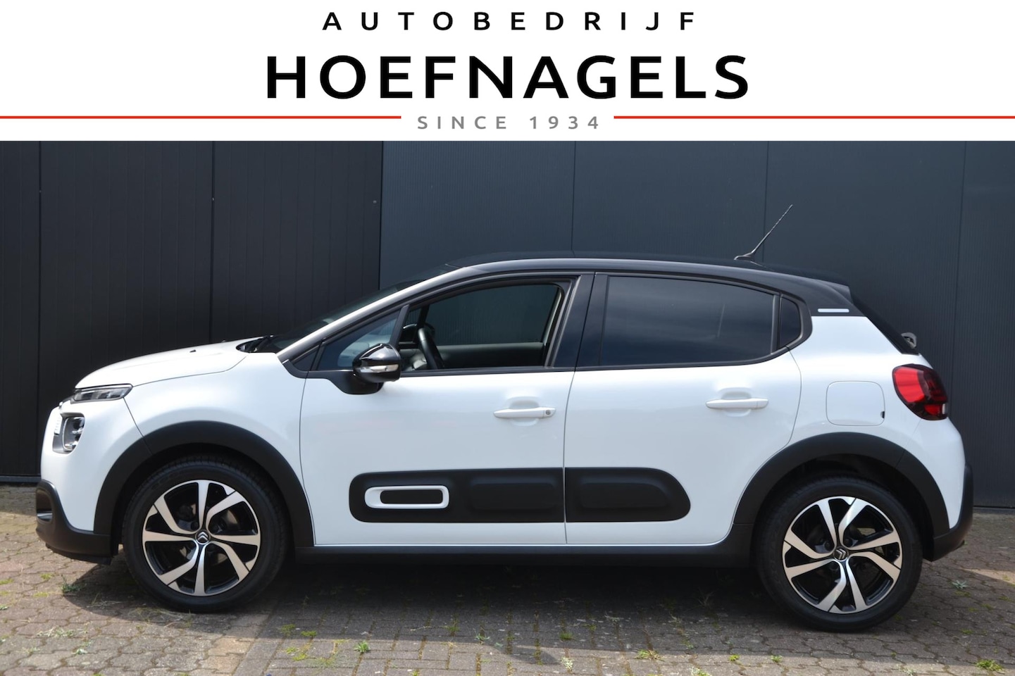 Citroën C3 - 1.2 PureTech Shine * Automaat * Nav * - AutoWereld.nl