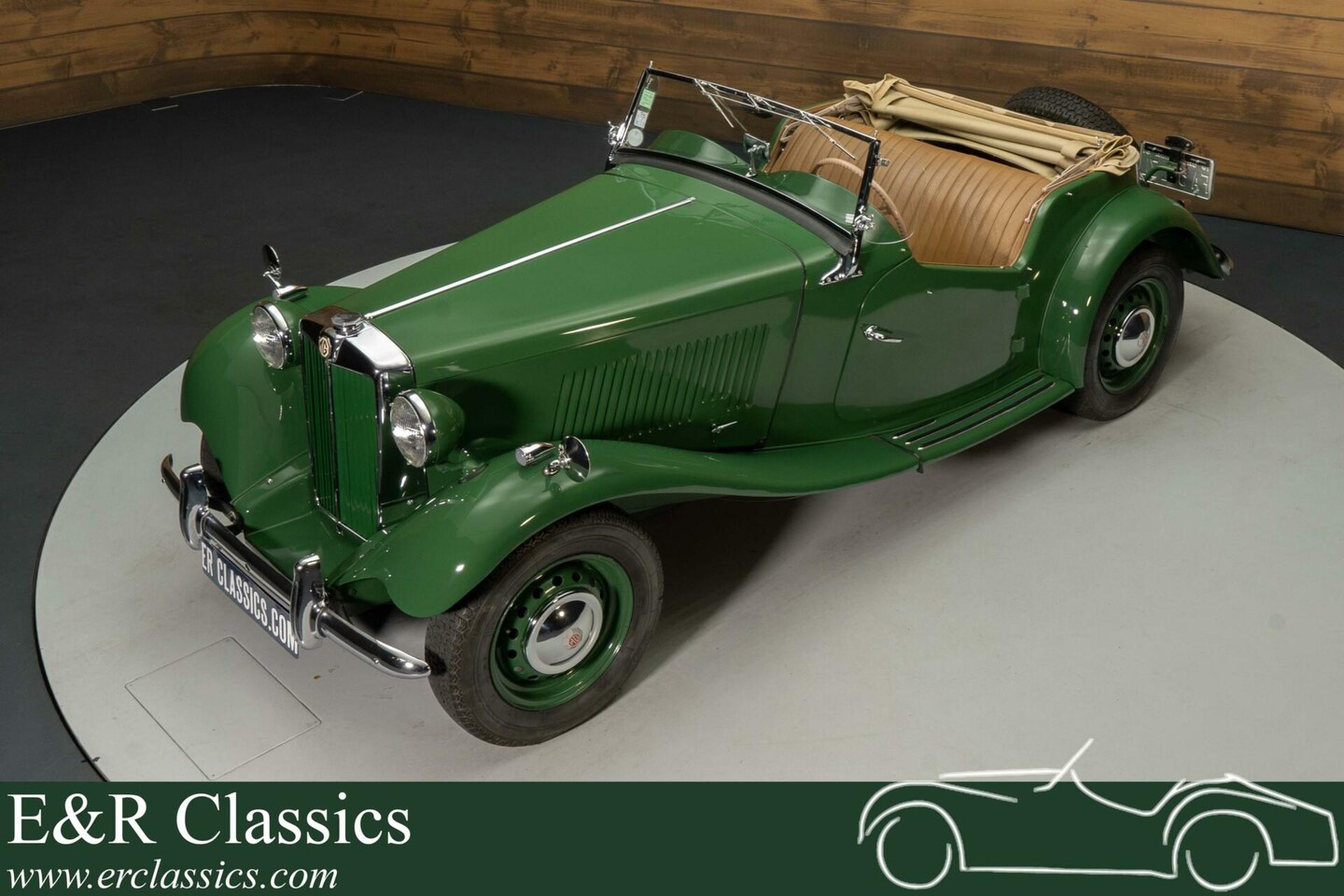 MG TD - Gerestaureerd | British Racing Green | 1951 - AutoWereld.nl