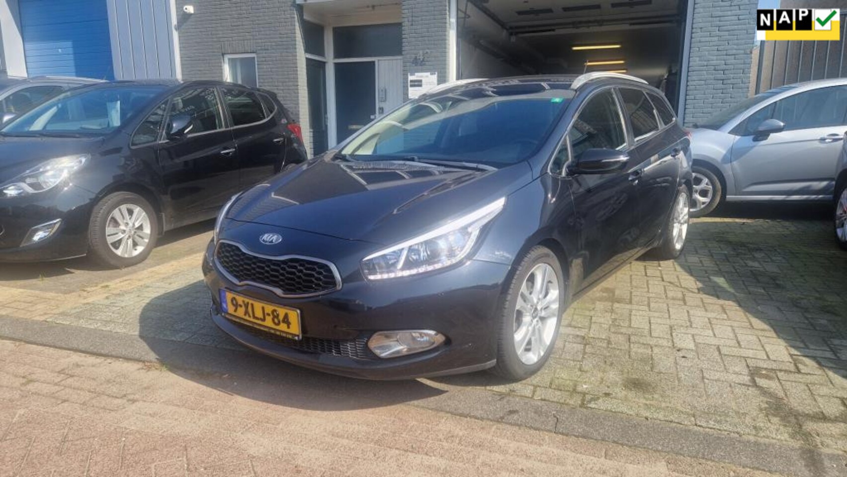 Kia Cee'd Sportswagon - 1.6 GDI BusinessLine 161743Km. - AutoWereld.nl