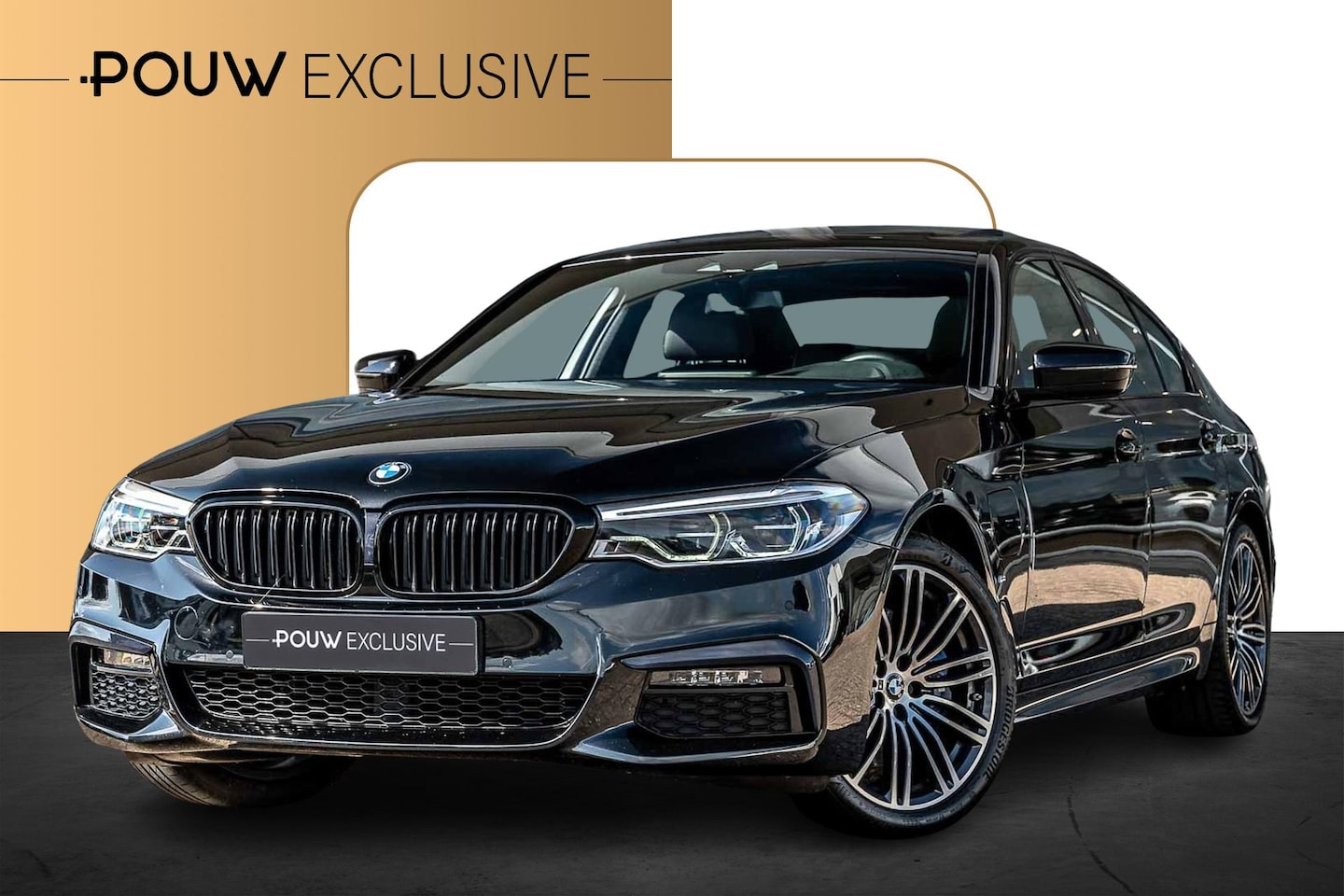 BMW 5-serie - 530e xDrive iPerformance High Executive M-Sport | Panoramadak | Leder | Navigatie | Camera - AutoWereld.nl