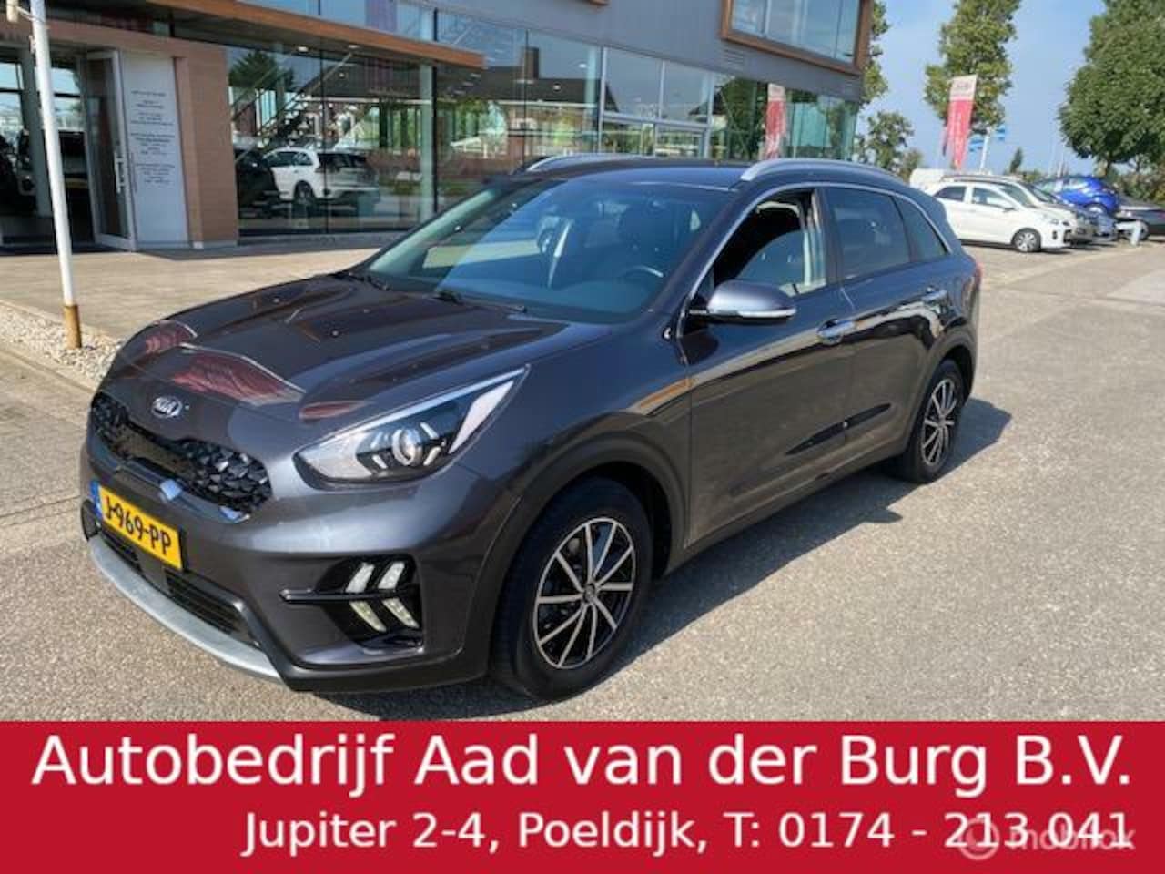 Kia Niro - 1.6 GDi Hybrid DynamicLine / Trekhaak afneembaar / 10 inch Navi , Camera , Cruise , Climaa - AutoWereld.nl