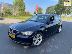 BMW 3-serie Touring - 318i High Executive NAP/CLIMA/APK