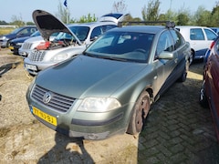 Volkswagen Passat - 1.9 TDI