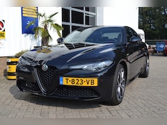 Alfa Romeo Giulia - 2.0T Super