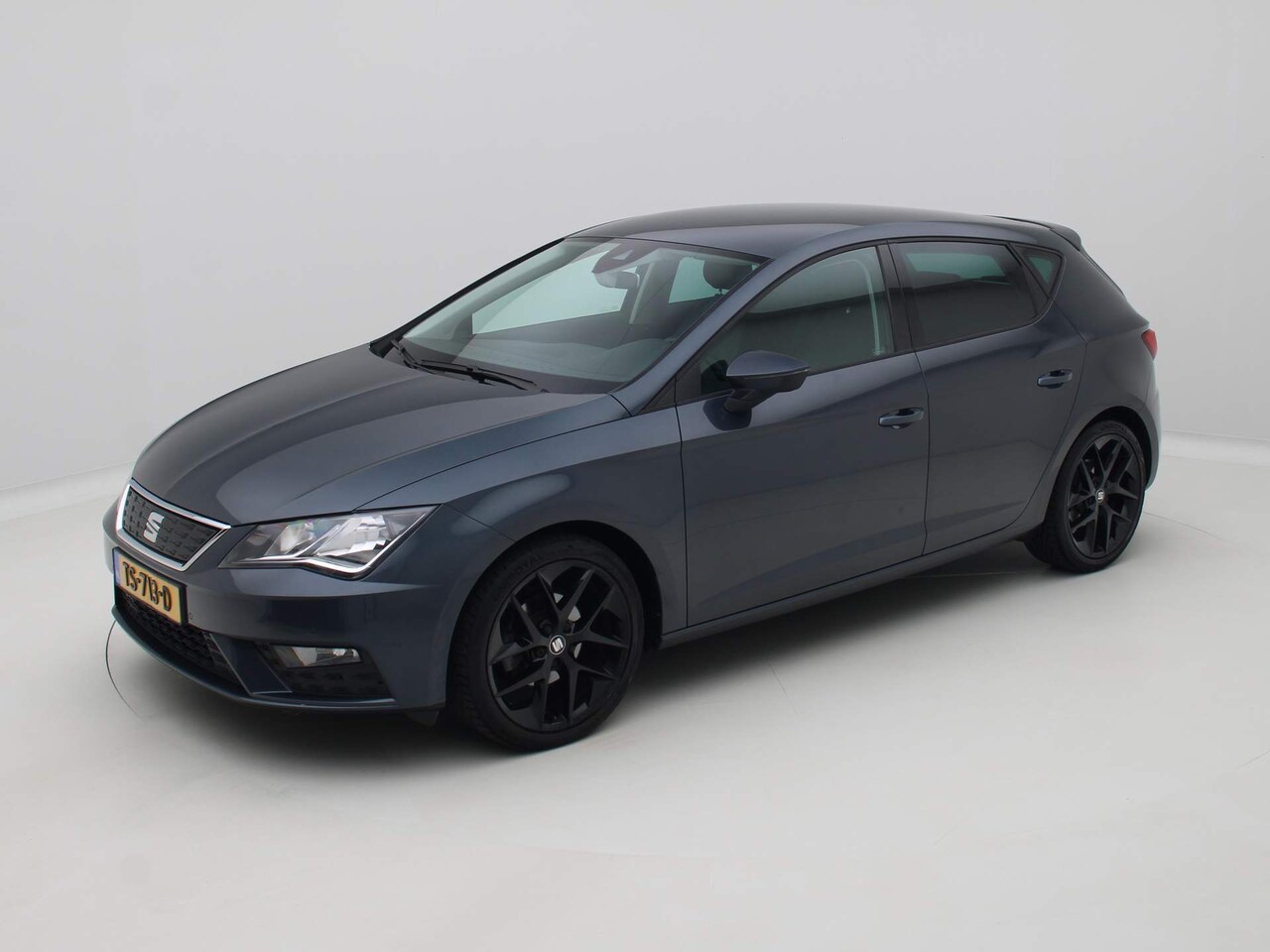 Seat Leon - 1.0 EcoTSI Style Business Intense Automaat /Leder - AutoWereld.nl