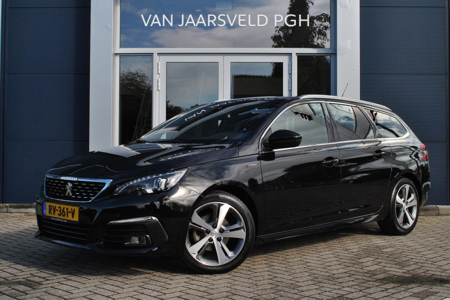 Peugeot 308 - GT-line 1.2 PureTech 130pk Pano / Camera - AutoWereld.nl