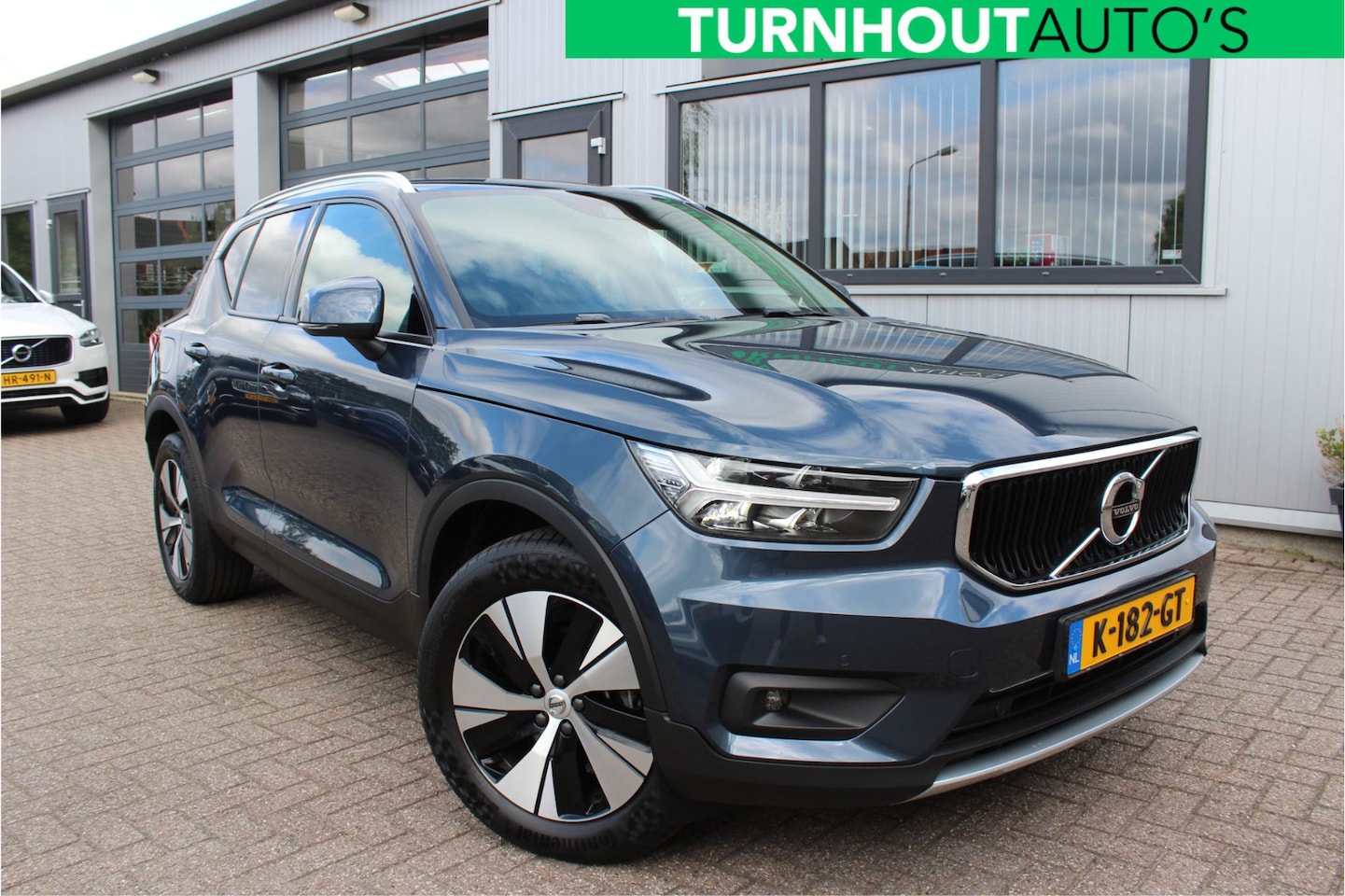 Volvo XC40 - 1.5 T3 Business Pro Beige Leder | Cam | Trekhaak - AutoWereld.nl