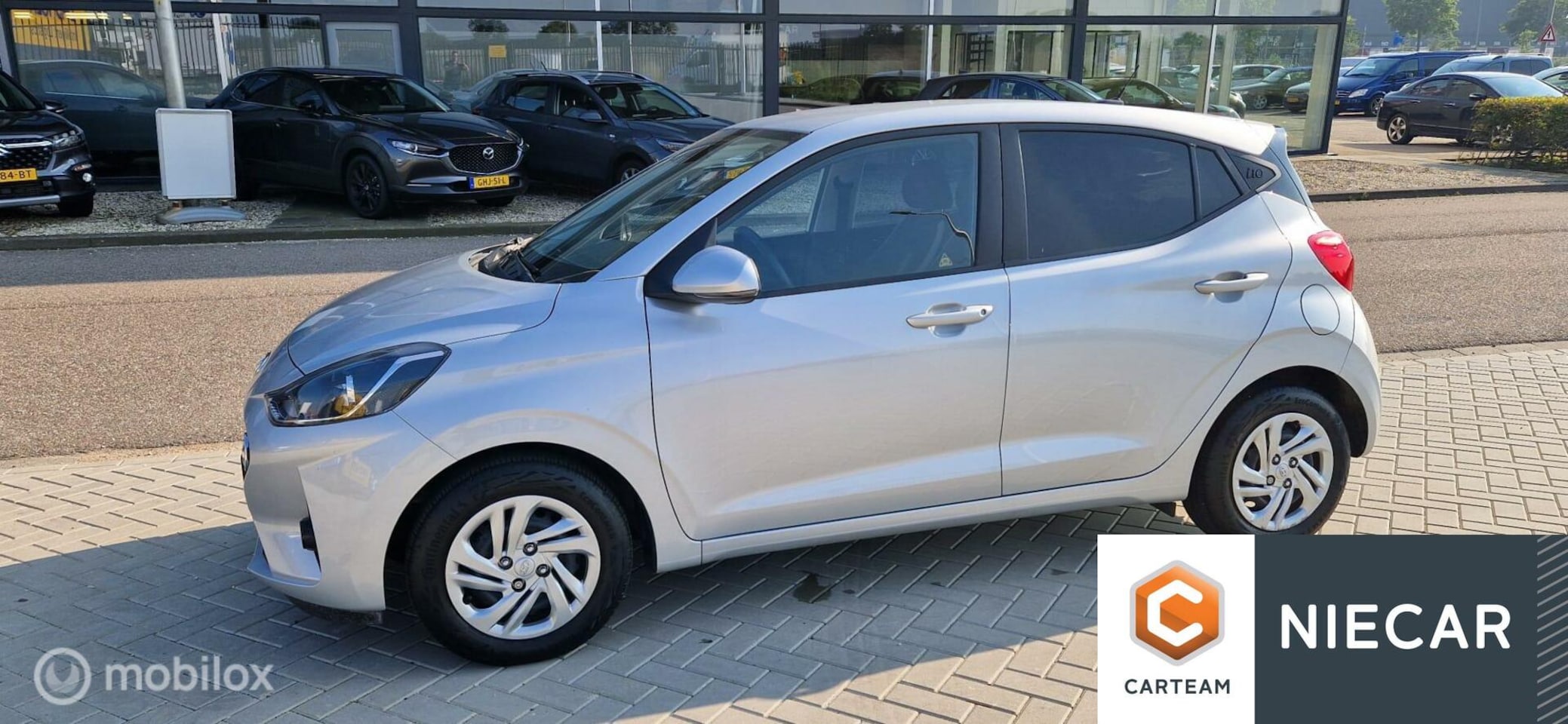 Hyundai i10 - 1.0 Creative AUT. 49kw 1.0 Creative AUT/PDC/BT/CRUISE - AutoWereld.nl