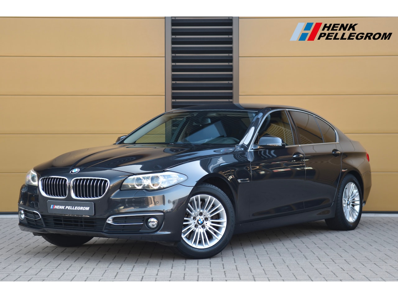 BMW 5-serie - 528i Luxury Edition * Luxury line * Stoelverwarming * Head-up * Navigatie Professional * - AutoWereld.nl