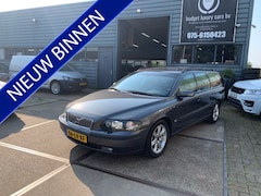 Volvo V70 - 2.5 T Titanium dealer onderhouden incl apk & service beurt