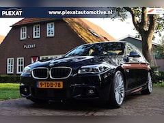 BMW 5-serie - 528i High Luxury Edition Aut. | M-Pakket | Adaptieve Cruise | Full Led | HUD | Rijstrookse