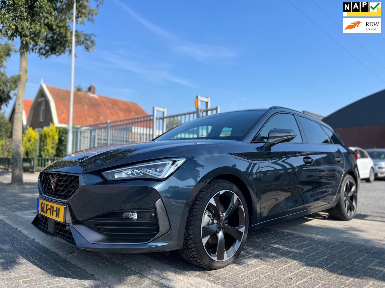 CUPRA Leon Sportstourer - 1.5 eTSI Business Edition | Matrix LED | 18” LMV | - AutoWereld.nl