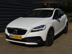 Volvo V40 Cross Country - V40 CROSS COUNTRY 2.0 D2 NORDIC+ 17, 894 EURO