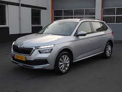 Skoda Kamiq - 1.0 TSI Active Automatische airco, cruise controle, navigatie, parkeersensoren voor en ach